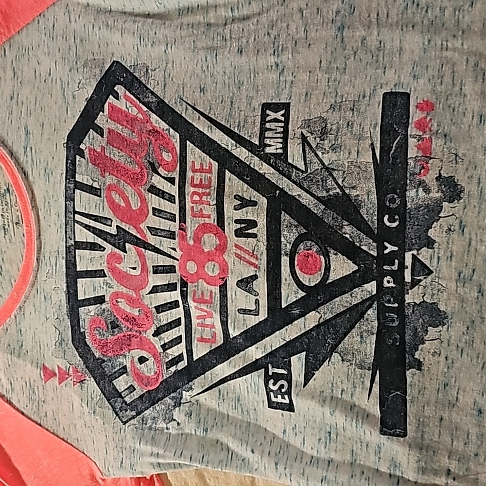 Woman's, Society T-shirt, size, X-Large ,light blue and pink - Picture 4 of 6